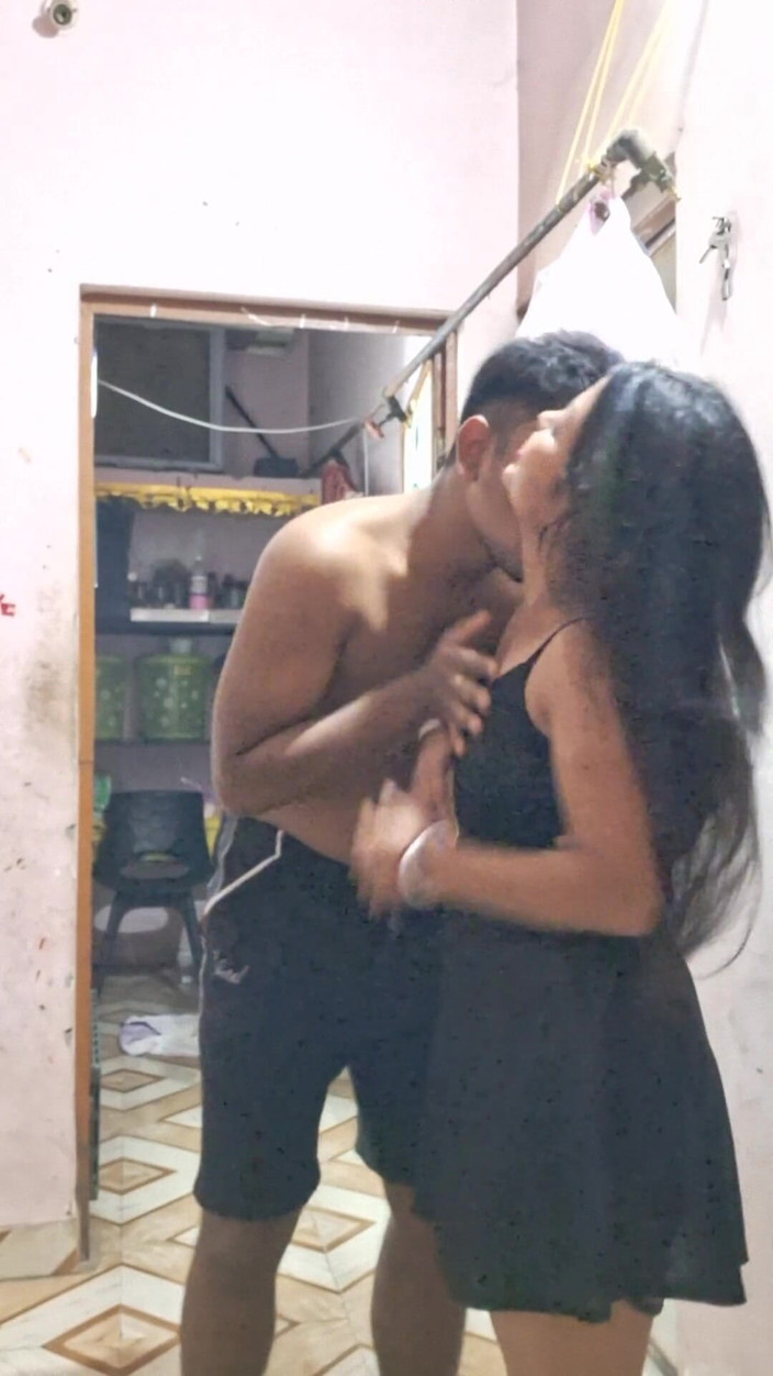 Sweetsex2001: 印度热辣德西妻子爱