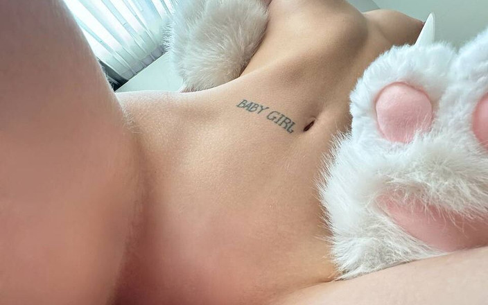 Arina Fox: 我的女友四轮美女！玩具，阴道性爱