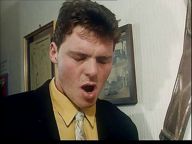 Xtime Network: Sexy sekretářka miluje tvrdý anální sex