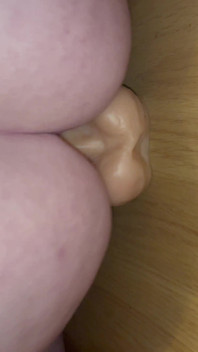 Fucking Big Dildo Cow Girl