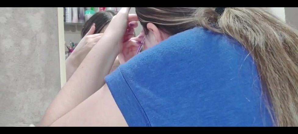 RavenHearth666VIP: Eyebrow Waxing