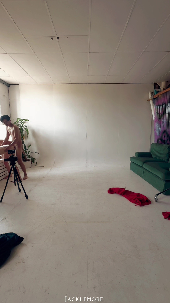 Jacklemore: Bts Dolly Love Photoshoot, Suck &amp; Fuck Raw ve studiu