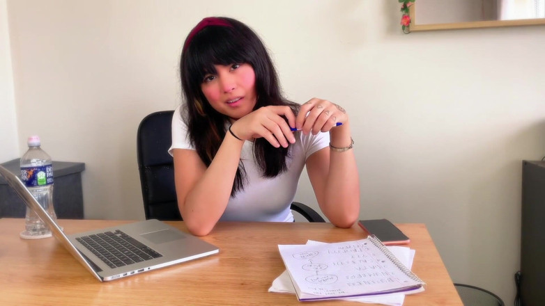 Melissa Masters: Sniff My Jeans: Femdom'ed by the Intern