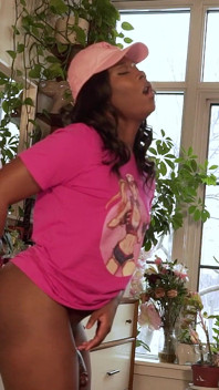 Ebony Trans Girl Vanniall Anally Fucked by Peppy Italian Plumber