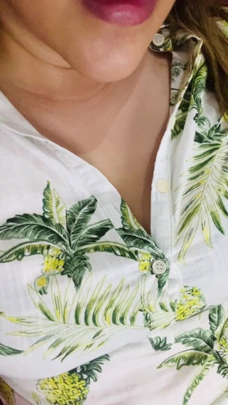 Preciusrouss49: I can suck your cock that rich
