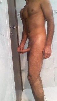 Mark Marte Masturbating and Showing Butt