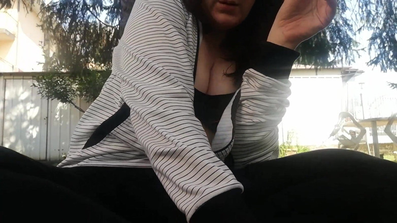 Nicoletta Embassi: Sexy smoking a garden