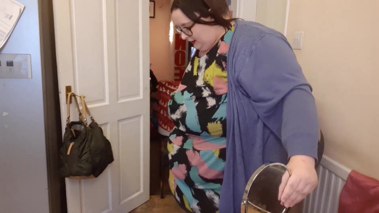 SSBBWLadyBrads: Weigh in after cake stuffing big gains