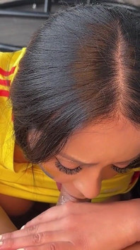 Piala Dunia Kolombia 2026 mengambil panininya dan menidurinya sebelum sepak bola - Mariana Sandoval