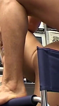 Follando a una rubia trans con un maravilloso culo y una gran polla dura