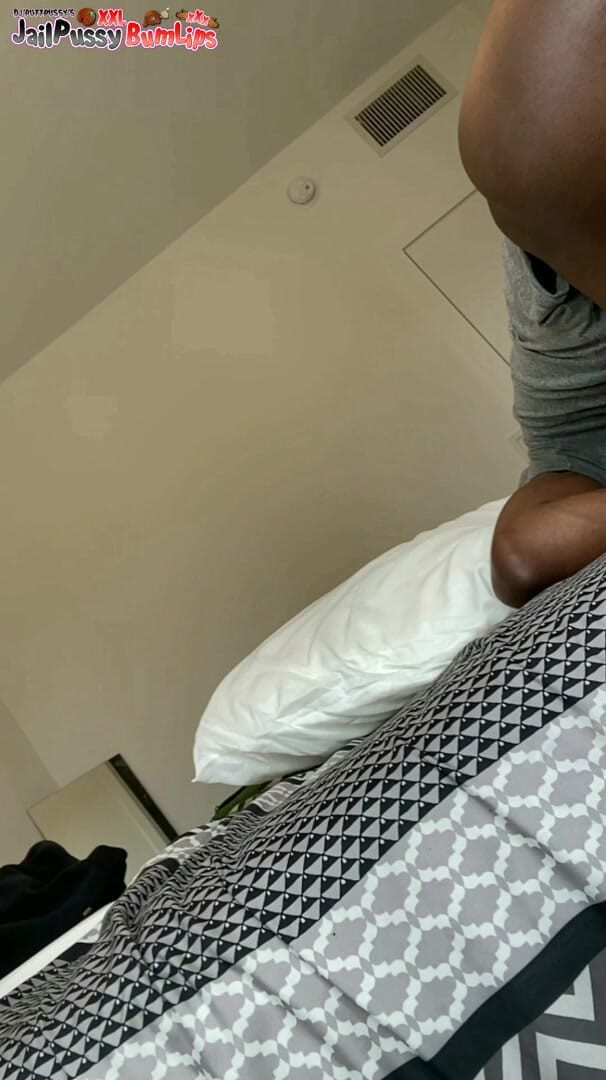 Ass Monkey: Black Twink harap göt deliğini tokatlıyor ve sikiyor - başrolde dj...