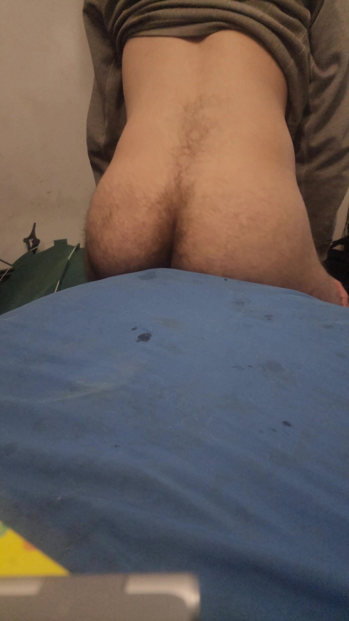 FootAijin: Miękka sprężysta bańka, ale dziewica nastolatka