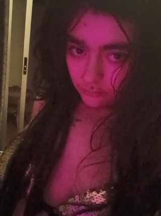 InkedDevilXxx: 性感。西班牙可怕的热辣人妻