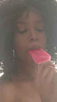 Melting Lips...