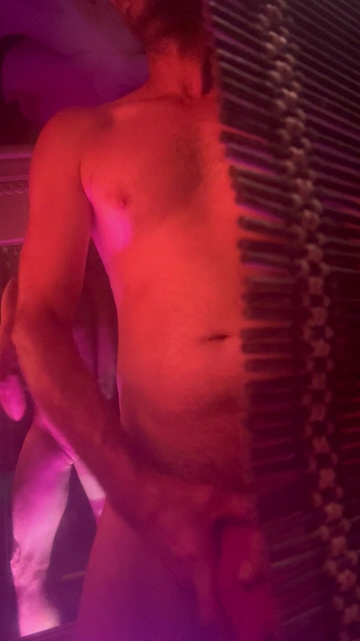 Disb33: Nejžhavější masturbace a orgasmus strait guy