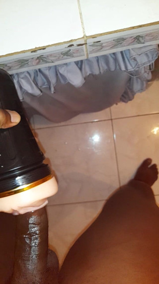 Islandvibes69: Jerking off S11 E7