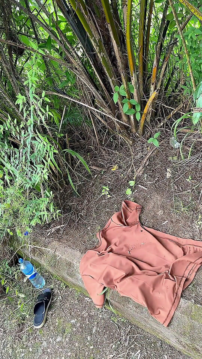 BLACKSHOOTERR: Cewek semok kulit hitam dientot habis-habisan di luar ruangan