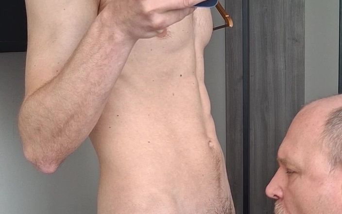 Dexterxxlfun: Super Mario? Thomas Creampie My Ass. Papai com homem magro