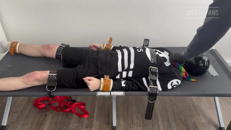 Inmate Cody and SubEdgeX: Gimp ke lie paani sans lena