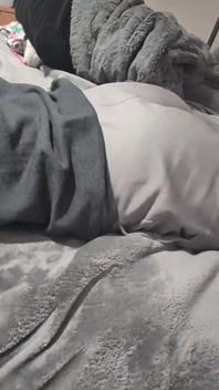 Jugando Con Los Pies De La Esposa Durante Mamada POV