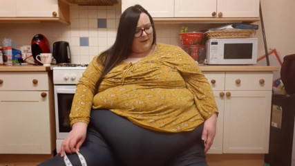 SSBBWLadyBrads: SSBBW sat down measurements inches huge