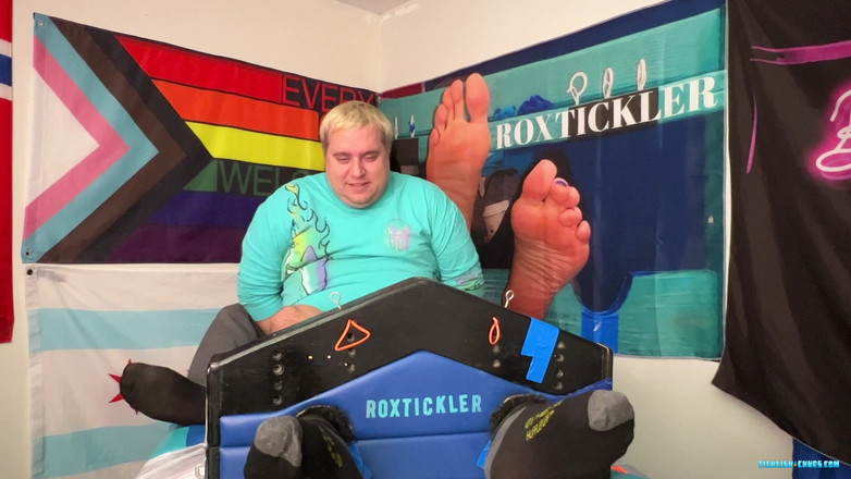 Ticklish Chubs: Matt vydrží vyčerpávající lechtání