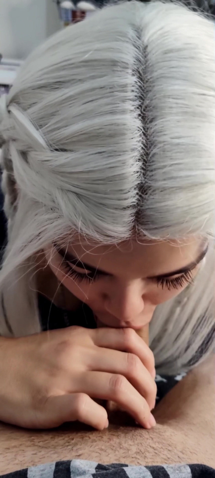 Wellington Ribeiro: My White Haired Blonde Giving a Perfect Deep Throat
