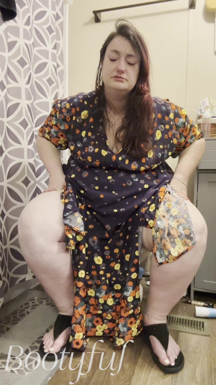 BellaBlast: Spicy Toilet Struggle | Toilet Farts, Real Plops and, a Big...
