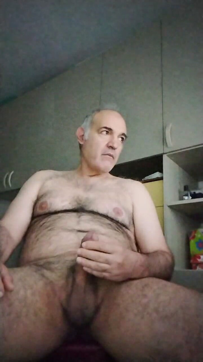 Setesesso7: Finalmente posso masturbar meu pau e me divertir neste sábado...