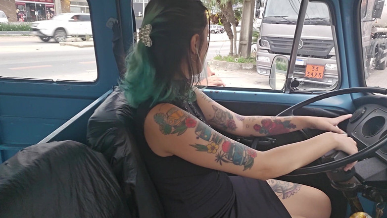 M4ndy: J’ai raté l’heure du rendez-vous parce que le Kombi s’est...
