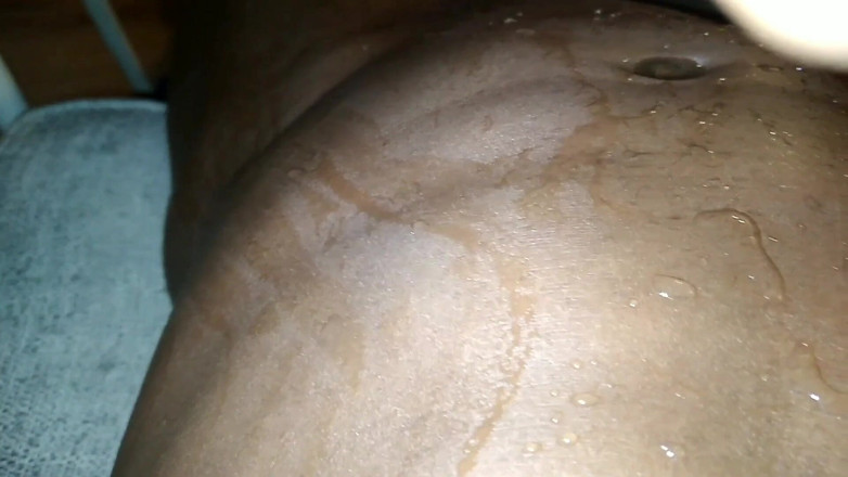 Real homemade BBW BBC porn: Awek montel menghisap kote hitam besar menjolok pepek saya memancut...