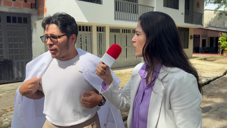 NamiQseiiin: Un reporter sexy e bătut tare pentru știri!