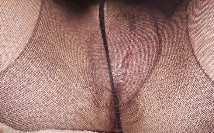 Alexa Holly: Close-up Masturbation, Wet Pussy Orgasm