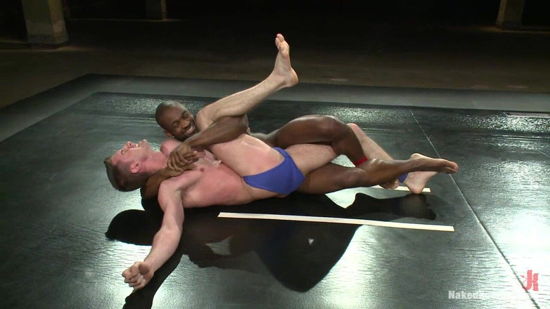 Naked Kombat: Derek reynolds gegen Troy Daniels das Ölspiel