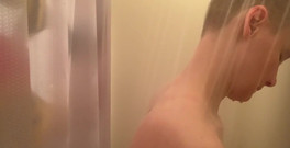 LeahWilde: Čas na horkou sprchu