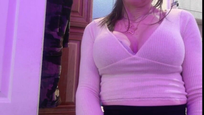 Zoey Portland: Зої Портленд порнозірка грає зі своєю пиздою у ванній перед судом