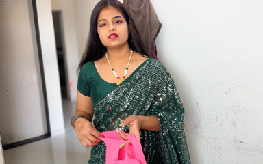 Couplegoldx: Taylor Went to Get a Soft Blouse Sewn and Fucked...