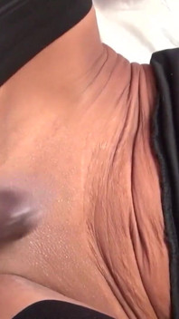 Mulut melyne si tante seksi rambut pendek dicrot sperma setelah di-gangbang sama pria antar ras