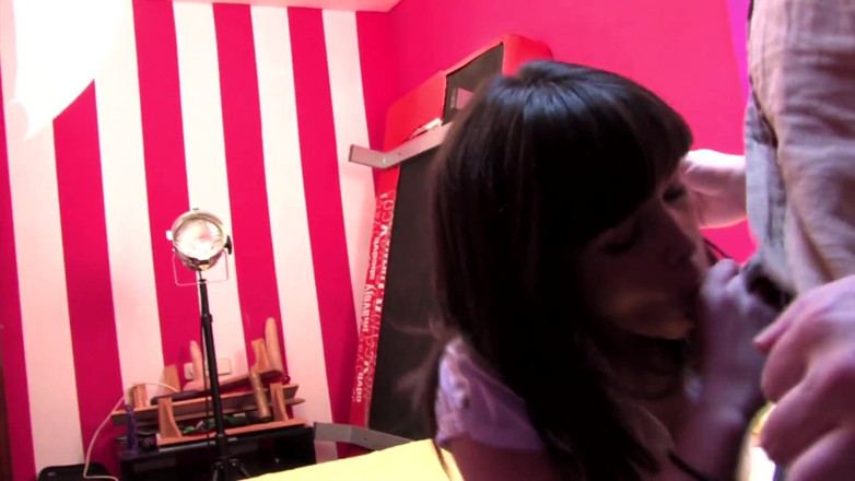 Radical: Horny whore XXXslut