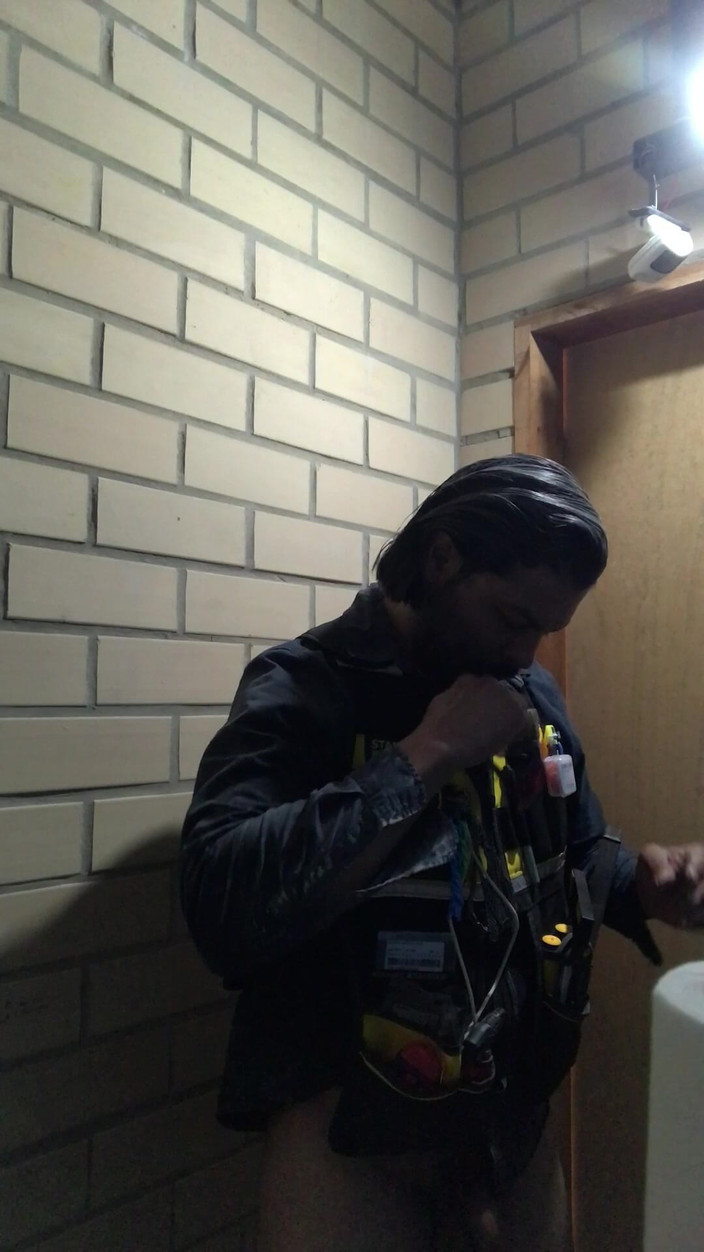 i7Bernard: Znowu w pracy.