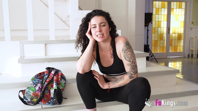 FAKings: Letting a Lioness Loose! Sara Salamanca, Desperate for Anal and...