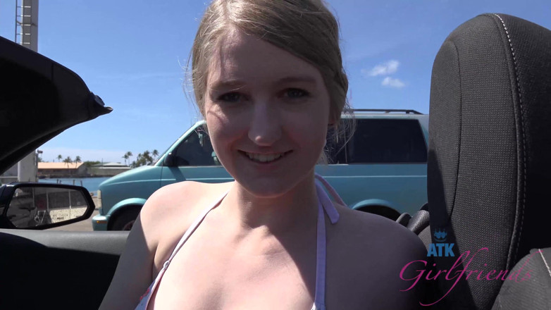 ATK Fans (Girlfriends): Percutian maya Hawaii dengan Summer Carter 2/4