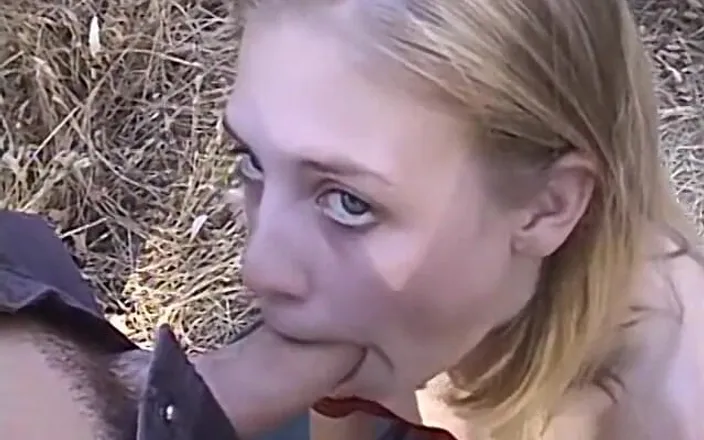 Homegrown Oral: Barely Legal Teen Is Blowing in the Wind