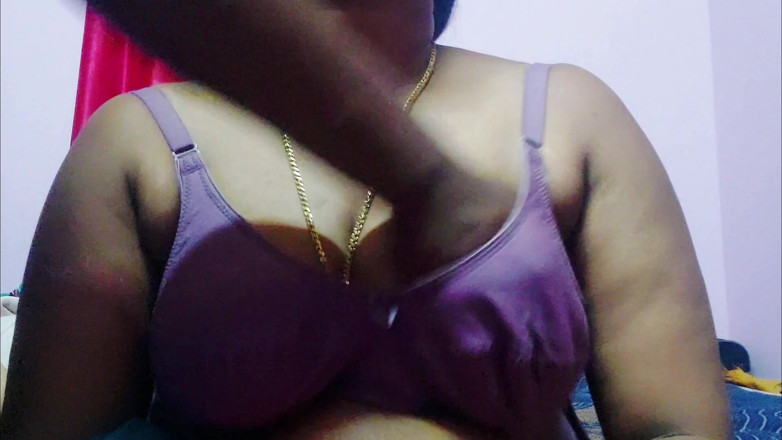 Desi Mohini: मेरे दोस्त की हॉट देसी