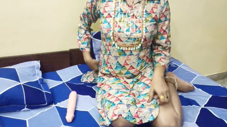 Rachna73: Rachna Bhabi fu lasciato dal suo fratellastro.