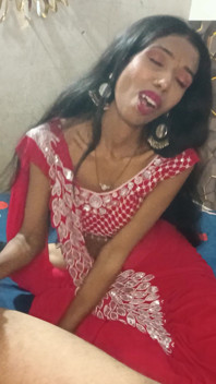 Bhabhi-ji Getting Fucked in Her New Saree