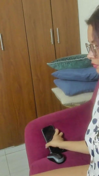 我是一个顺从的婊子，我现在想要被操