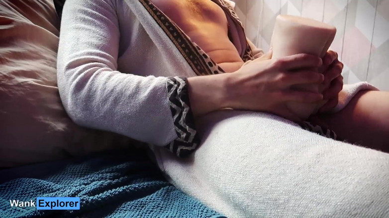 WankExplorer: Książka była nudna, zamiast tego jeździj na mnie - porno dla...