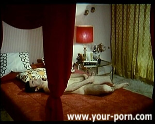 GERMAN PORN CLASSICS: Hot holes - Horny engravers - Herzog video