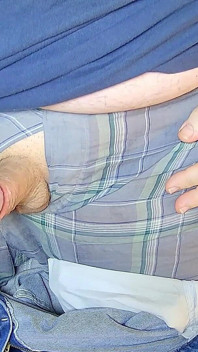 Quick Jerk and Cum